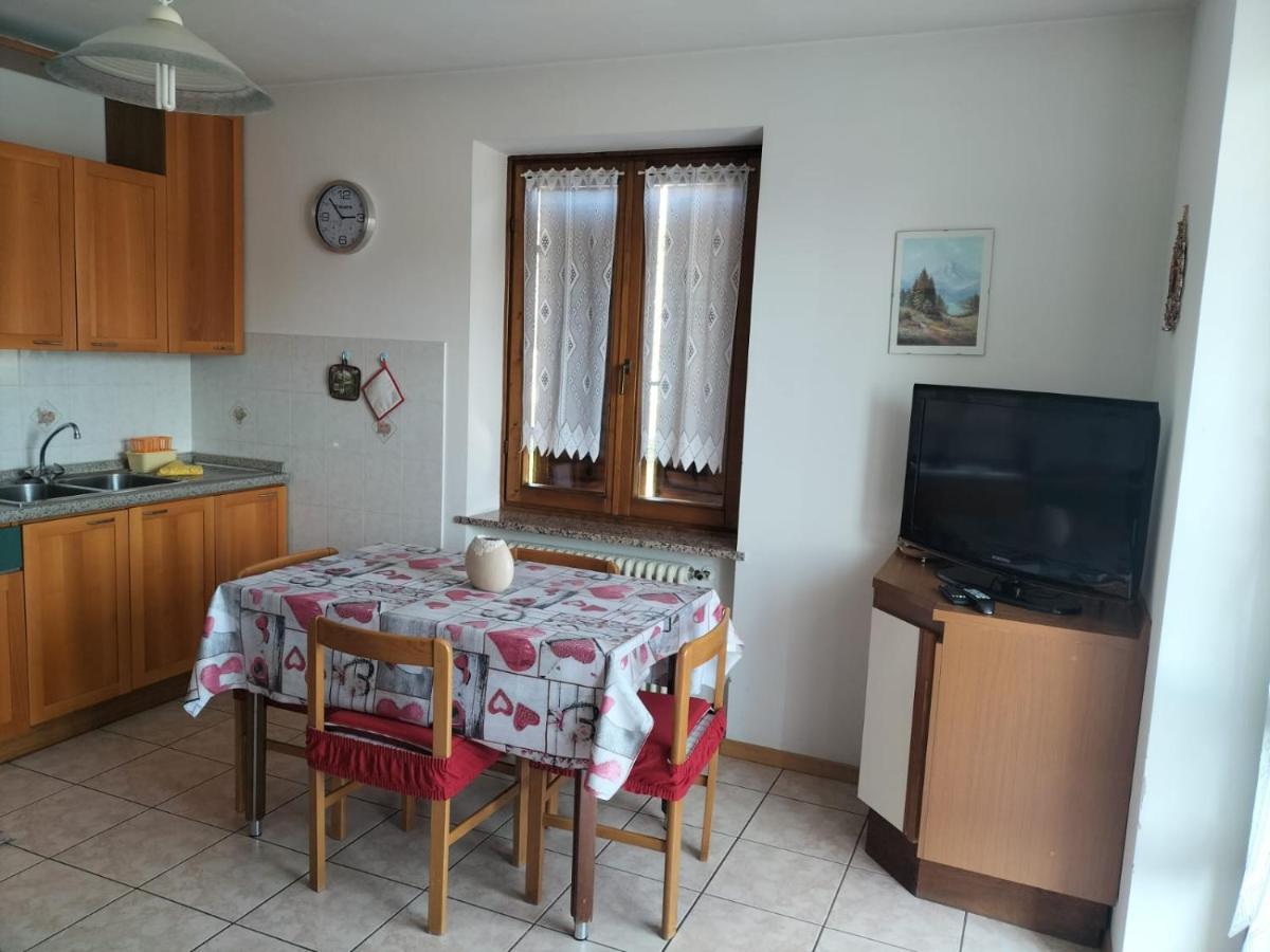 Appartamento Cologna Castelfondo ภายนอก รูปภาพ