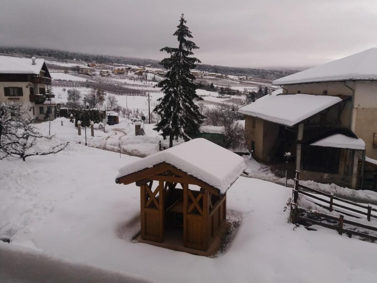 Appartamento Cologna Castelfondo ภายนอก รูปภาพ
